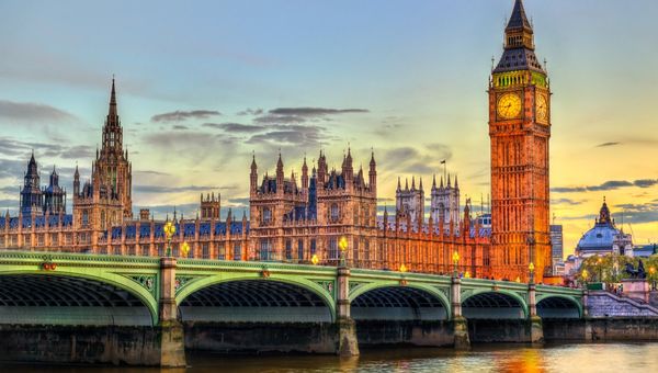 Special deals make London a prime off-season destination.